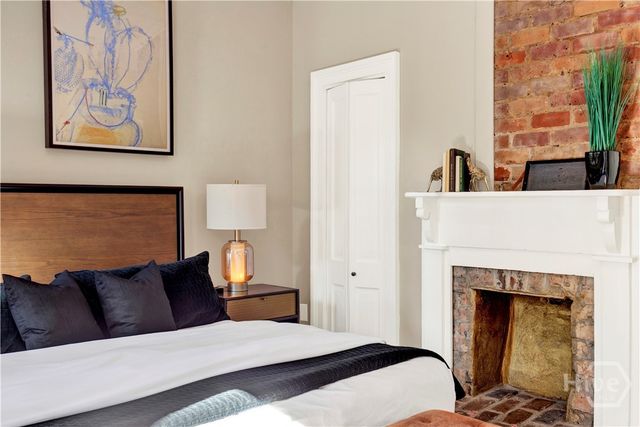 524 E Jones Street, Savannah, GA 31401