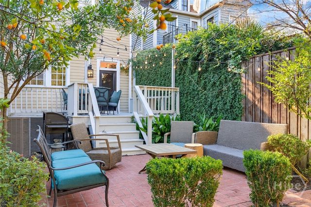 524 E Jones Street, Savannah, GA 31401