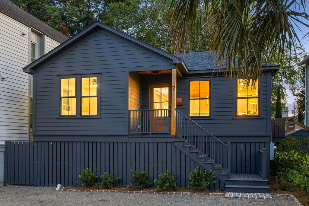 7 Larnes Street, Charleston, SC 29403