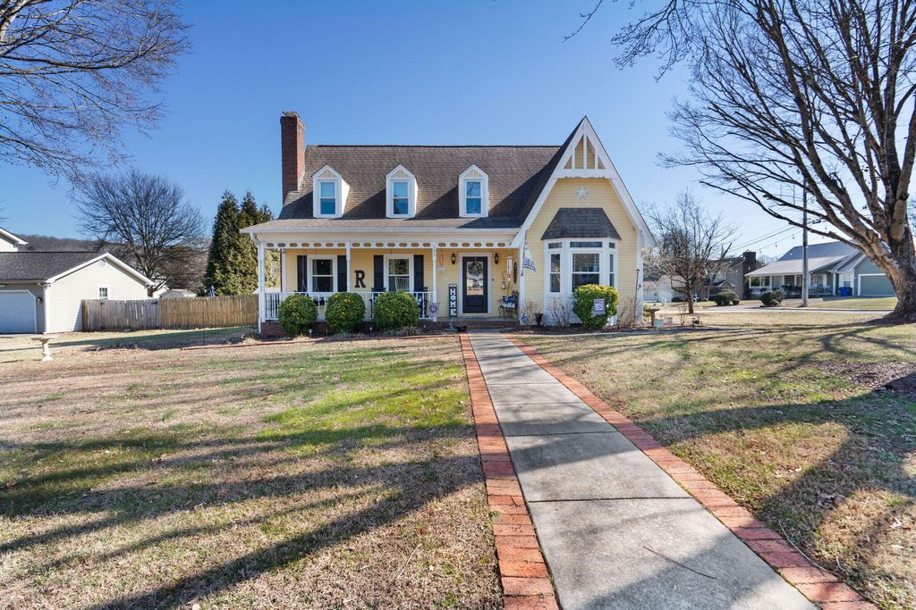 135 Hunters Run Circle NW, Cleveland, TN 37312