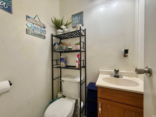 724 Sheffield Drive, Evansville, IN 47710