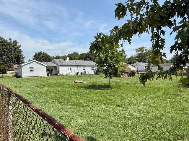 724 Sheffield Drive, Evansville, IN 47710