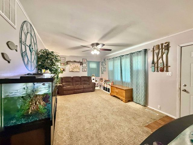 724 Sheffield Drive, Evansville, IN 47710