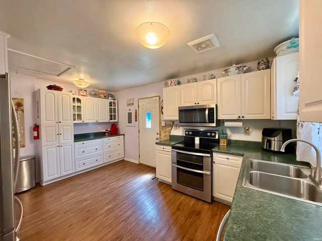 724 Sheffield Drive, Evansville, IN 47710