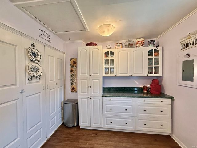 724 Sheffield Drive, Evansville, IN 47710