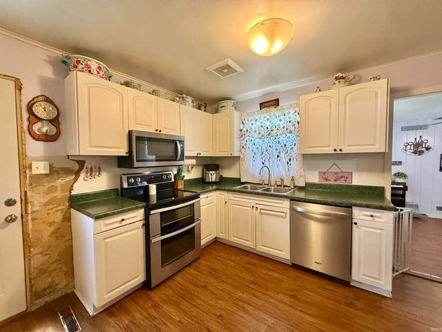 724 Sheffield Drive, Evansville, IN 47710