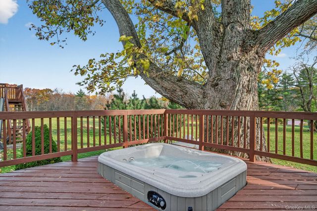 5030 State Route 213, Olivebridge, NY 12461