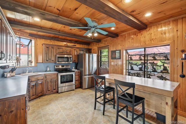 5030 State Route 213, Olivebridge, NY 12461