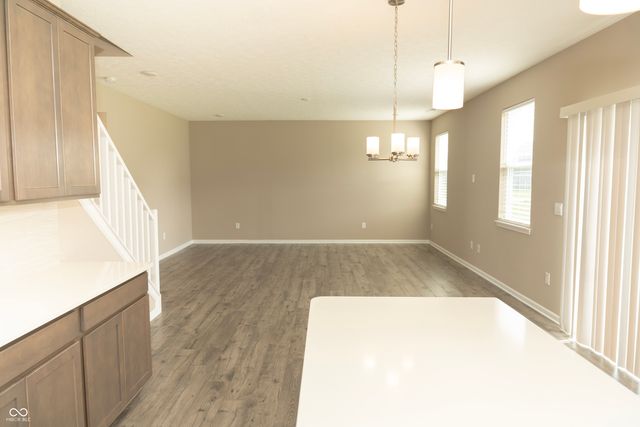 160 Thorpe Drive, Whiteland, IN 46184