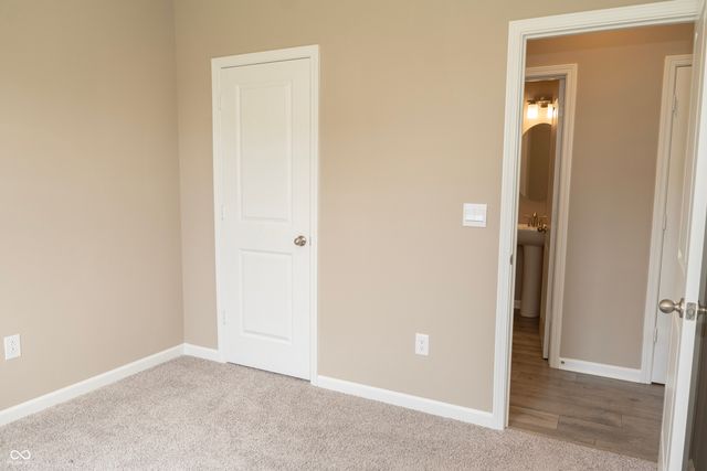 160 Thorpe Drive, Whiteland, IN 46184