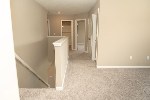 160 Thorpe Drive, Whiteland, IN 46184