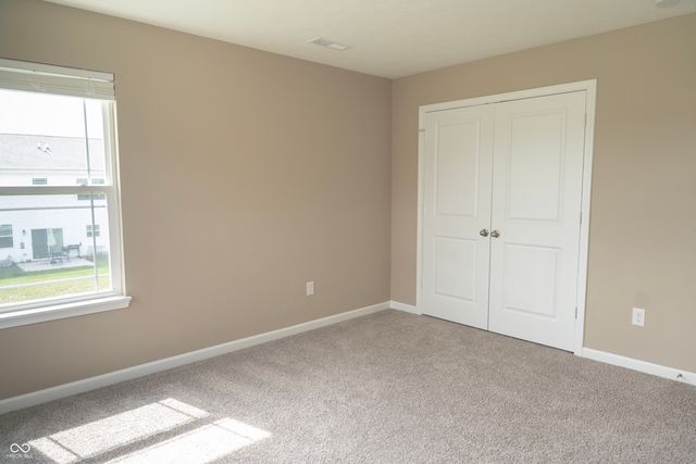 160 Thorpe Drive, Whiteland, IN 46184