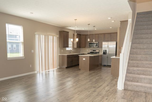 160 Thorpe Drive, Whiteland, IN 46184