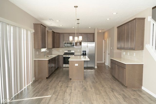 160 Thorpe Drive, Whiteland, IN 46184