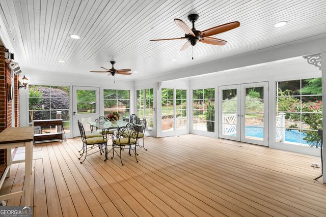 1001 Laurel Ridge Drive, Mcdonough, GA 30252