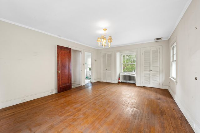 819 ROANOKE AVE, Elizabeth, NJ 07208