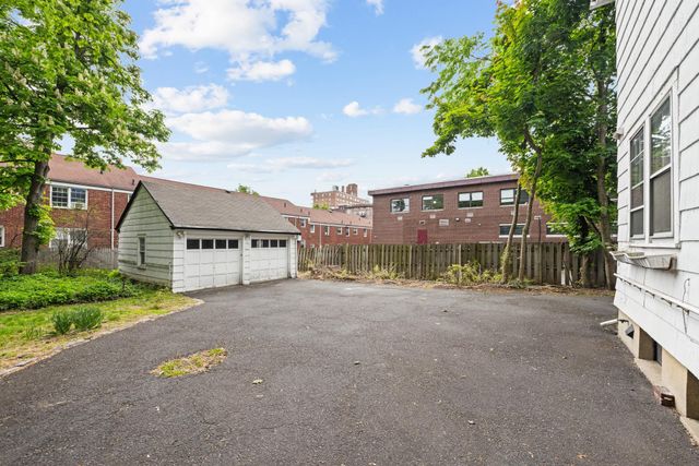 819 ROANOKE AVE, Elizabeth, NJ 07208