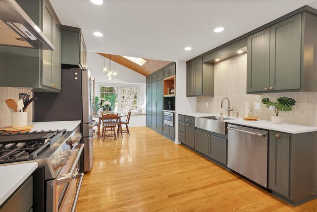 1245 121st STREET, Wauwatosa, WI 53226