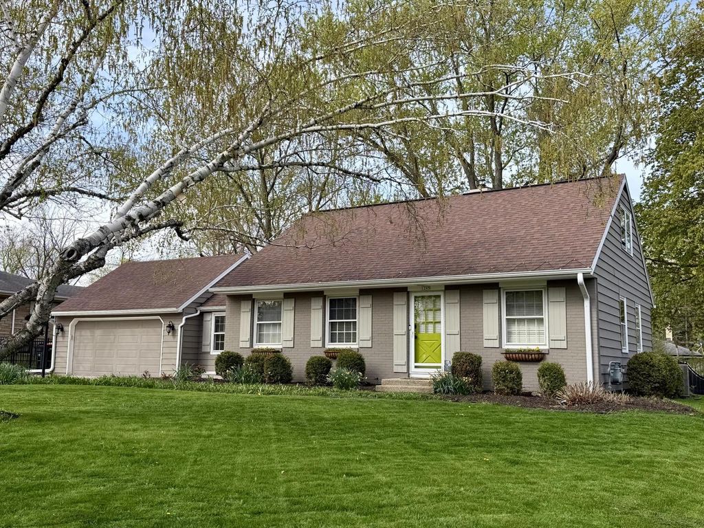 1245 121st STREET, Wauwatosa, WI 53226