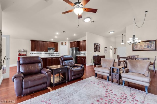 8769 Frasure Falls Avenue, Las Vegas, NV 89178