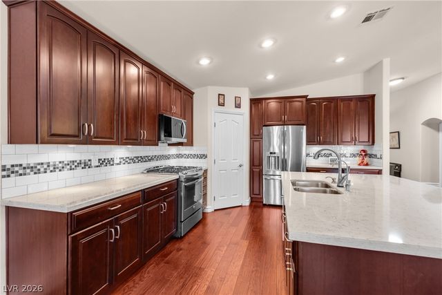 8769 Frasure Falls Avenue, Las Vegas, NV 89178