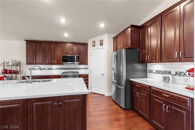 8769 Frasure Falls Avenue, Las Vegas, NV 89178