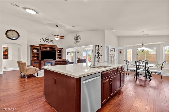 8769 Frasure Falls Avenue, Las Vegas, NV 89178