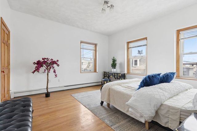 21 Parker St, Boston, MA 02129