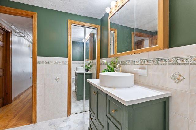 21 Parker St, Boston, MA 02129