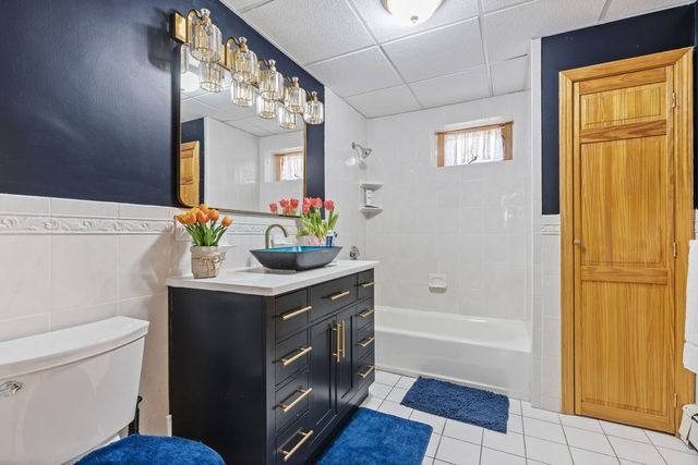 21 Parker St, Boston, MA 02129