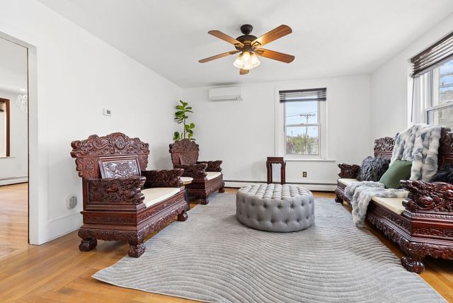21 Parker St, Boston, MA 02129