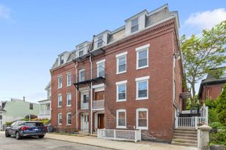 21 Parker St, Boston, MA 02129