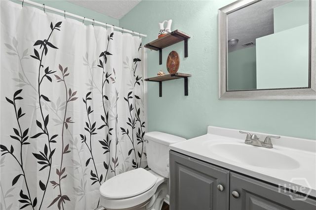 244 Stonebridge Drive, Savannah, GA 31410