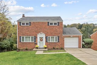 1063 McKenna Ave, Green Tree, PA 15205