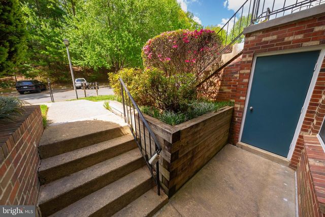5919 FIRST LANDING WAY, Burke, VA 22015