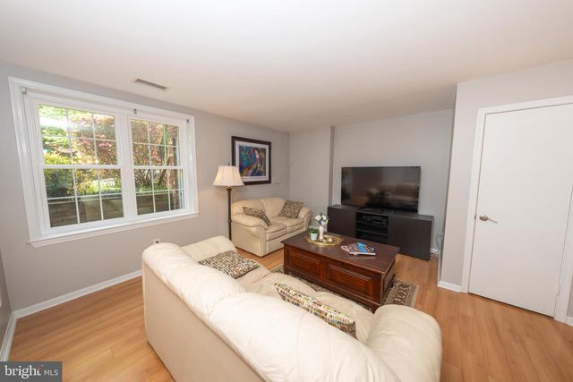 5919 FIRST LANDING WAY, Burke, VA 22015