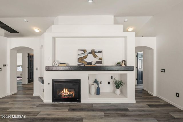 7130 S Oakbank Drive, Tucson, AZ 85757