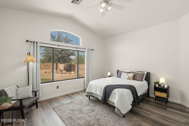 7130 S Oakbank Drive, Tucson, AZ 85757