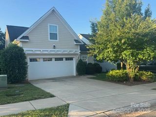 24604 Blue Heron Circle, Lancaster, SC 29720