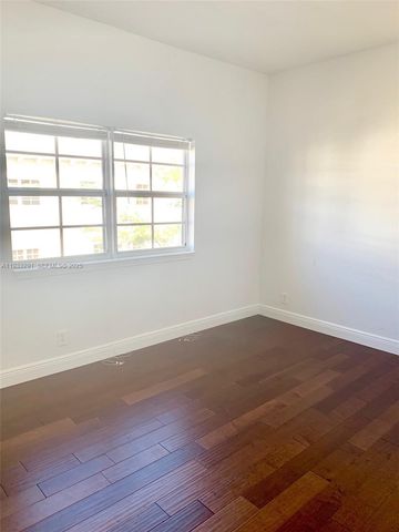 218 SW 6th Pl, Pompano Beach, FL 33060