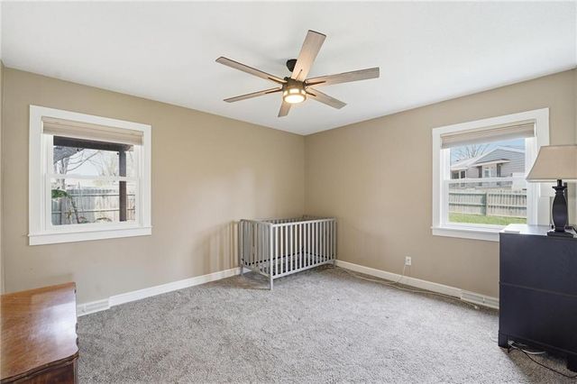 1604 Ridgeway Drive, Greenwood, MO 64034