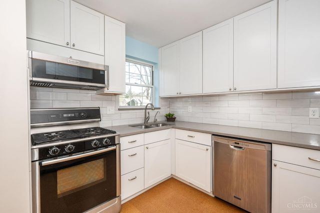 111 Wrenwood Lane, Terrace Park, OH 45174