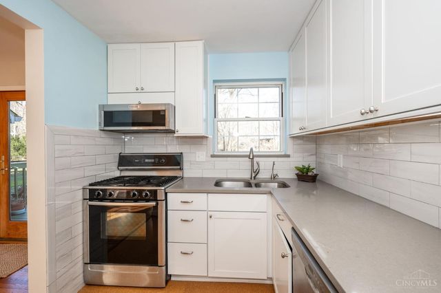 111 Wrenwood Lane, Terrace Park, OH 45174