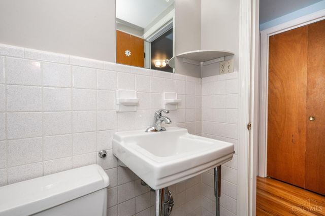 111 Wrenwood Lane, Terrace Park, OH 45174