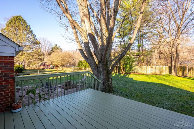 111 Wrenwood Lane, Terrace Park, OH 45174