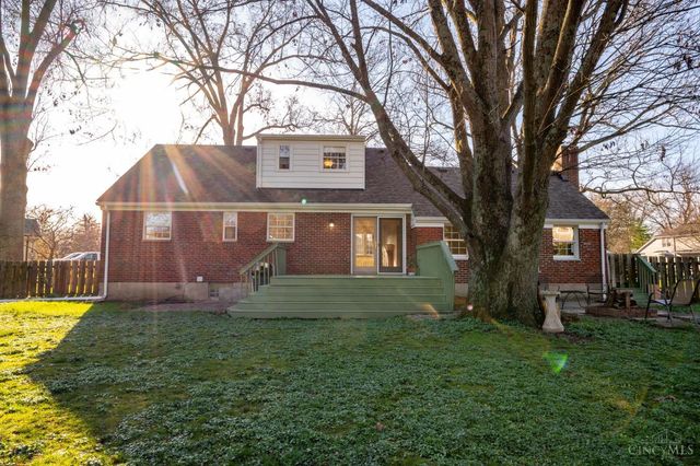 111 Wrenwood Lane, Terrace Park, OH 45174