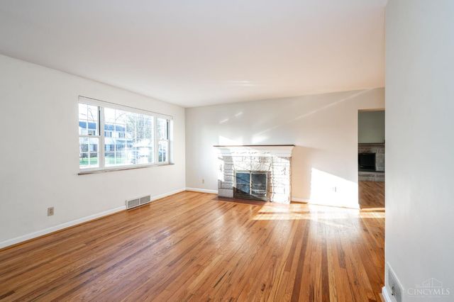 111 Wrenwood Lane, Terrace Park, OH 45174