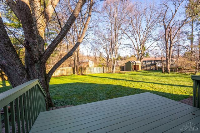 111 Wrenwood Lane, Terrace Park, OH 45174