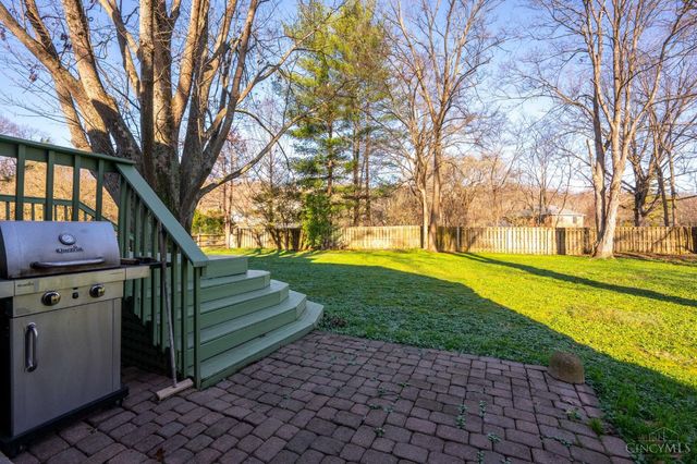 111 Wrenwood Lane, Terrace Park, OH 45174