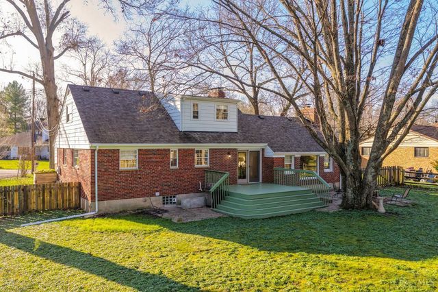 111 Wrenwood Lane, Terrace Park, OH 45174